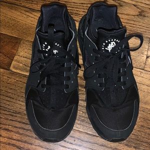 Air Huarache by Nike